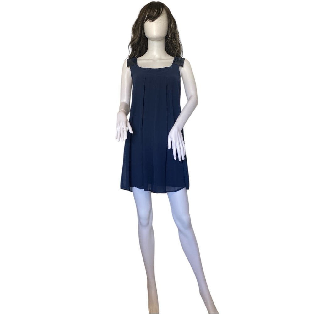 Kische Sleeveless Sequin Dress